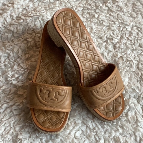 Tory Burch Fleming Low Heel Slide Espadrille Sandals, Size 9.5. - Picture 7 of 14